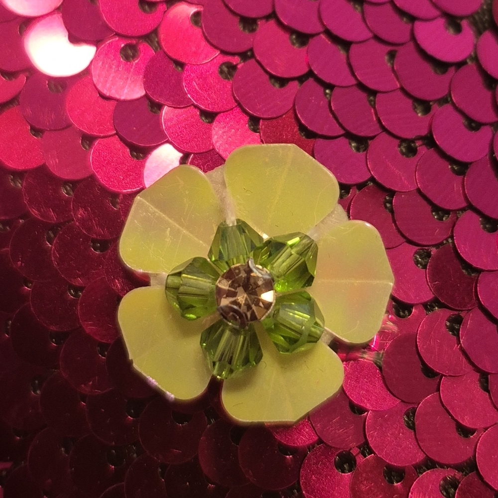 NWT  Sequin Embellished Cap - Picture 5 of 9